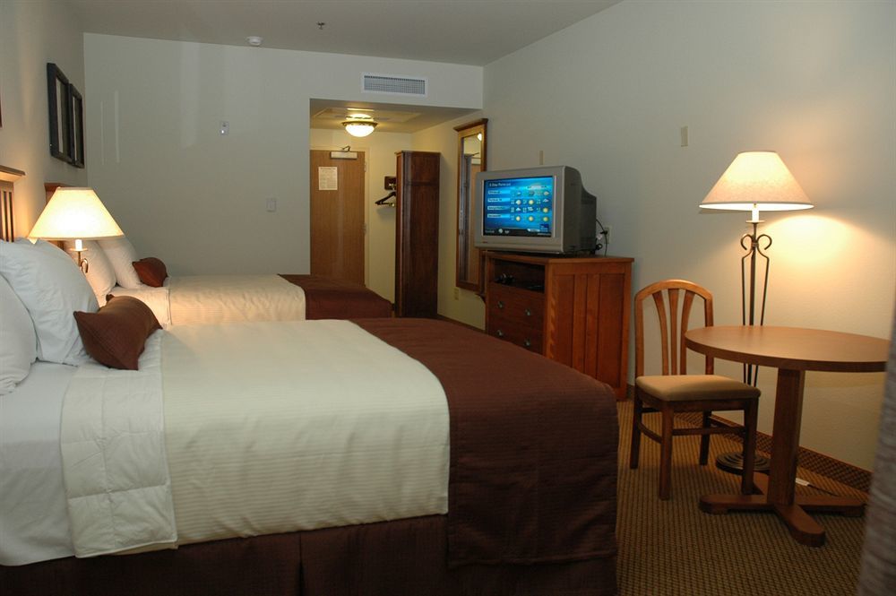 Casper C'mon Inn Hotel&Suites Evansville Buitenkant foto